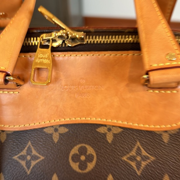 Louis Vuitton Monogram Retiro Handbag - Picture 2 of 16